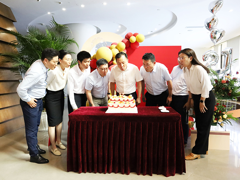 二十一载 智造将来丨贺J9集团股份廿终生日，再启新篇